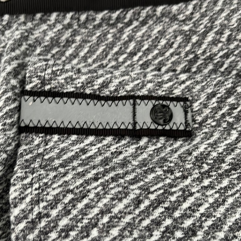 Lululemon scarf/wrap  one-size